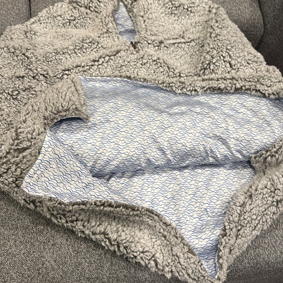 Fleece jacket - Picture 2 of 2